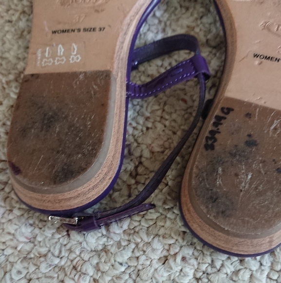 TOD’s T-Strap thong Sandals in Purple Patent Leather Size 6.5 - Picture 2 of 12